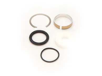 11.6818.051.008_ROCKSHOX_200_Hour_1_Year_Service_Kit_Seatpost_Service_Kit_Reverb_Axs_ebikeparts kuva