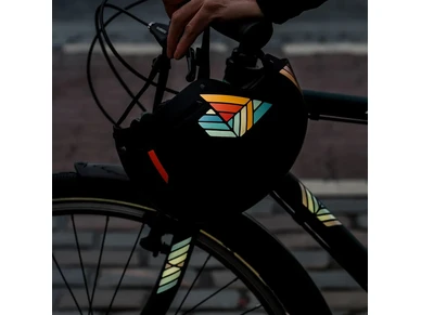 4260549145075 Reflective sticker Shapes Delta Spacebaby reflective berlin heijastin heijastintarra pyoran heijastin 1 kuva