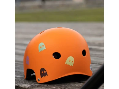 4260549142401 Polkupyoran heijastin heijastintarra Haamut White Kestava tyylikas saankestava ja helppo kiinnittaa Sopii sileille pinnoille Hanki omasi nyt3 kuva