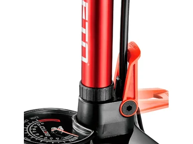 Beto CFL 003AGD jalkapumppu tubeless air tank 1 kuva