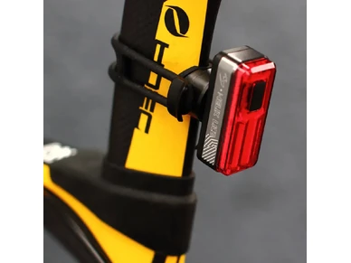 68696 Ladattava takavalo MOON Helix Lite 100lm kuva