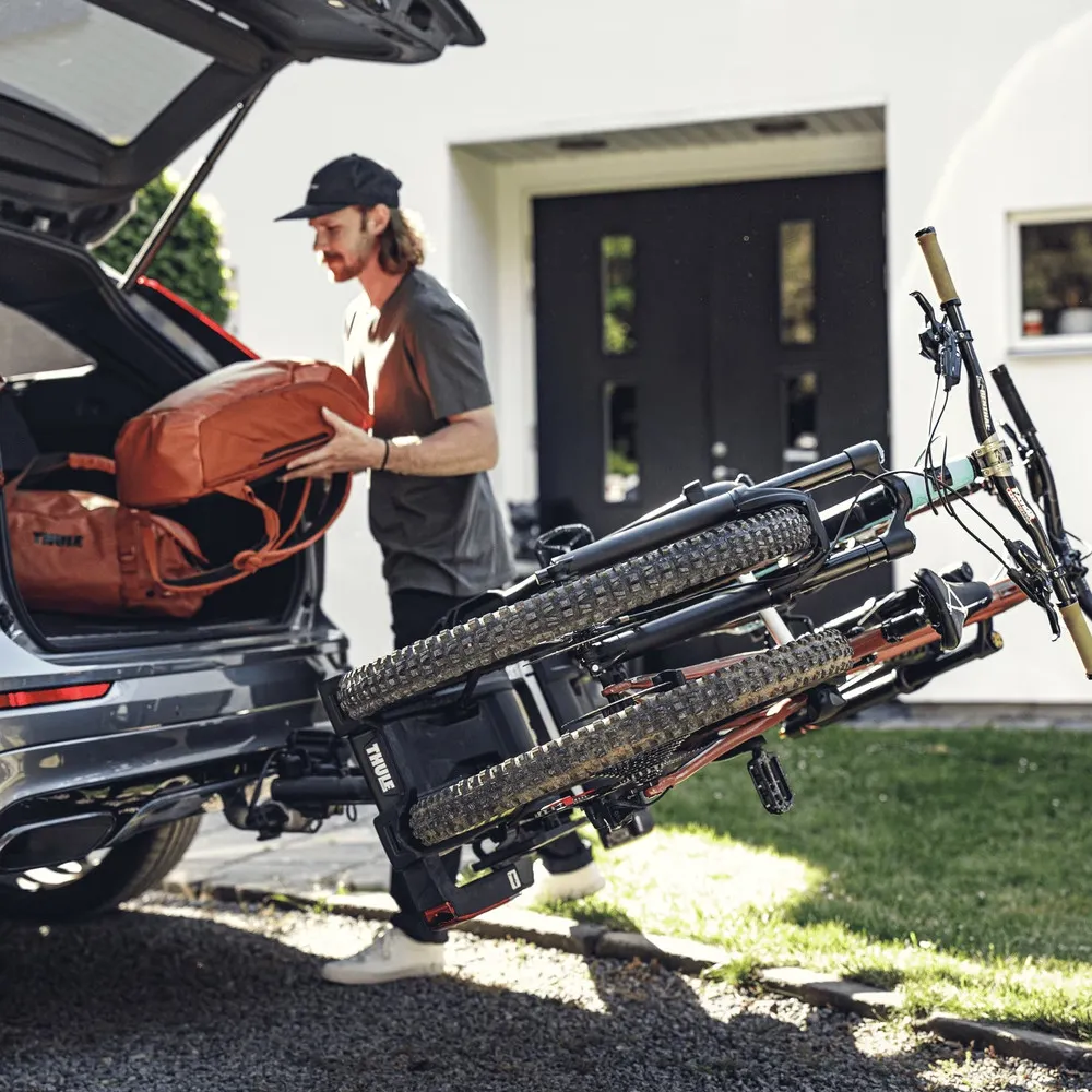 THULE EasyFold XT 2B Bike Carrier