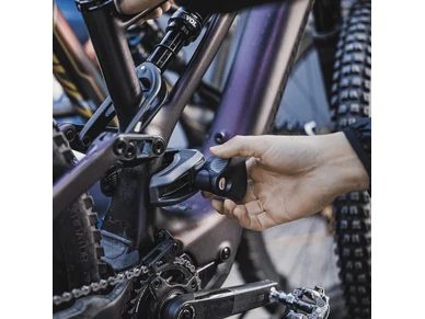 933100 Polkupyoran kuljetusteline THULE EasyFold XT 2B 13 pin kahdelle pyoralle Thule pyorakarryt ja Thule varusteet eBikeparts 6 kuva