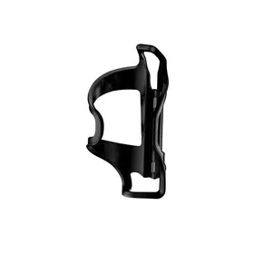 BC-FLSLR-V104_Juomapulloteline_LEZYNE_Flow_SL_sivusta_oikealta_ladattava_musta_ebikeparts kuva