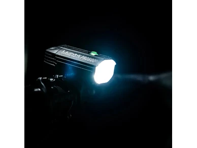 1 LED 39 V137 Ladattava led etuvalo LEZYNE Fusion Drive Pro 600 musta Tilaa polkupyoran valot edullisesti eBikeparts verkkokaupasta 1 image