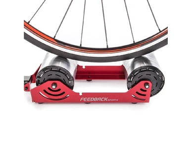 Feedback Sports Omnium Over Drive Kannettava ja hiljainen harjoitusvastus pyorailyyn Treenaa missa tahansa kotona matkalla tai kisaviikonloppuina Polkupyoran harjoiturullat traineri sisapyoraily 4 image