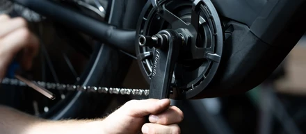 Polkupyoeraehuolto polkupyoeraen huolto saehkoepyoerae huolto pyoeraen huolto polkupyoeraen tyoekalut netistae www ebikeparts fi 1980x84